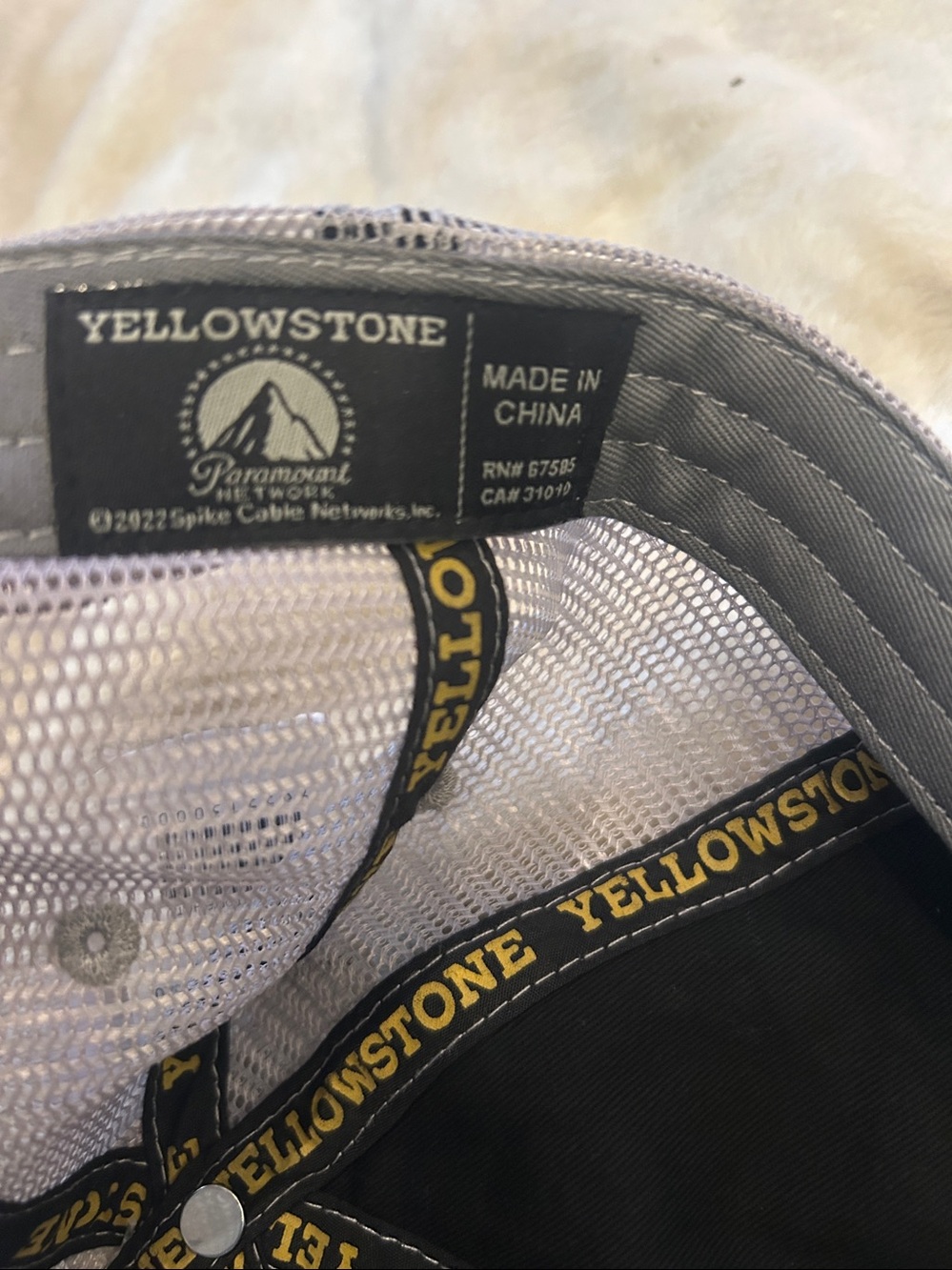 Yellowstone Dutton Ranch black/gray hat - Picture 4 of 5